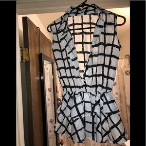 Sleeveless lightweight blouse